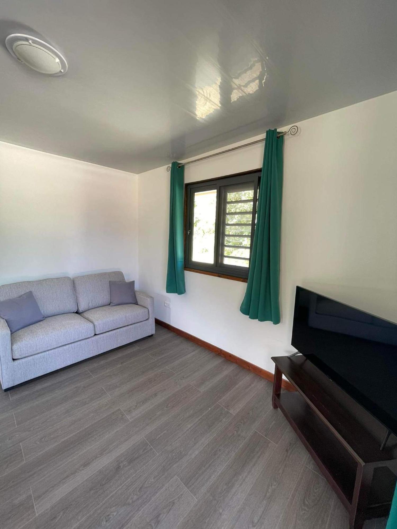 Parea Lodge Huahine Bungalow F2 #Miti Eksteriør billede